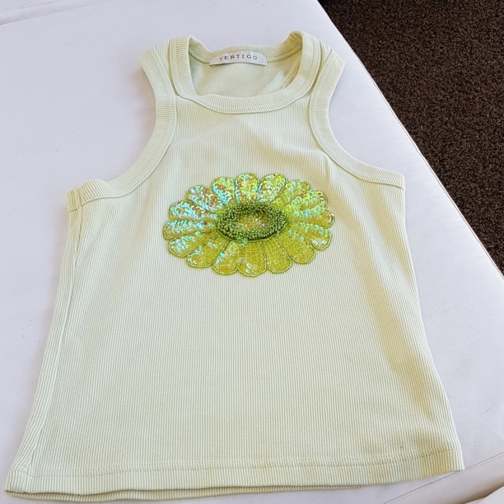Vertigo tank top